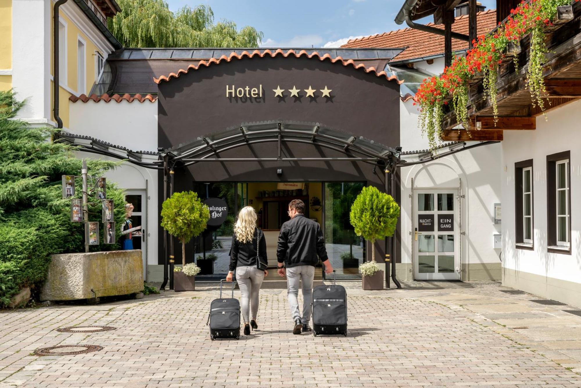 Hotel Am Haslinger Hof Bad Füssing Exterior foto